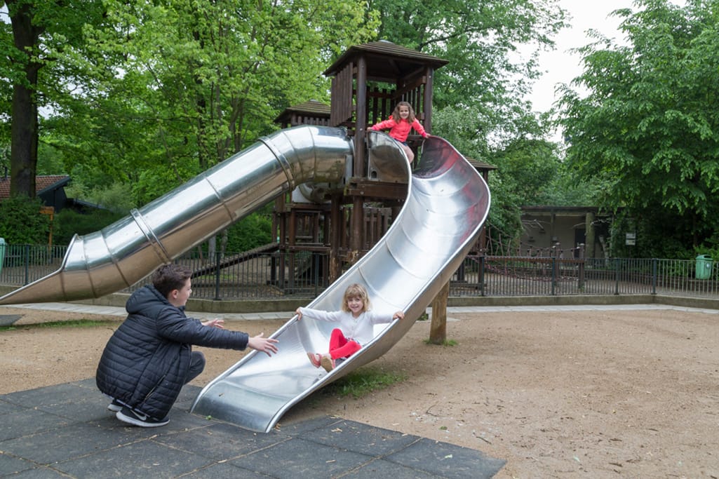 Zoo Magdeburg Spielplatz Rutsche